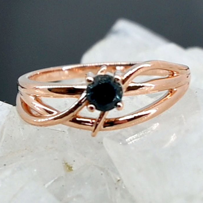Montana Sapphire Criss Cross Ring