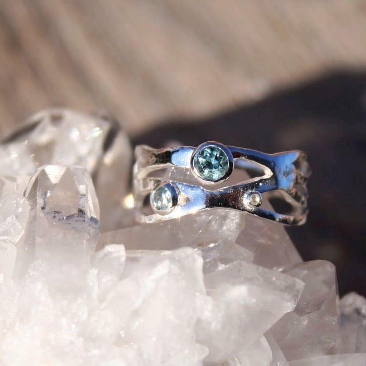 Organic 3 stone Sapphire Ring