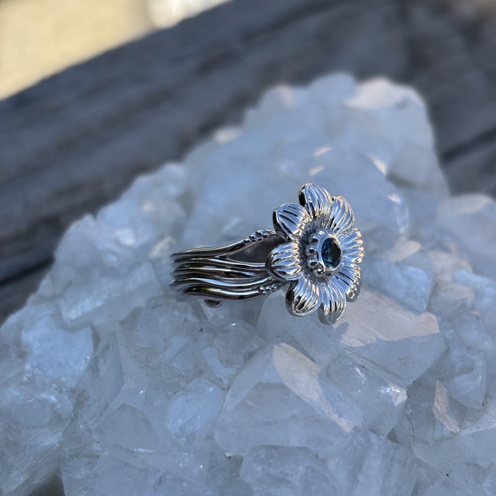 Montana Wildflower Sapphire Ring