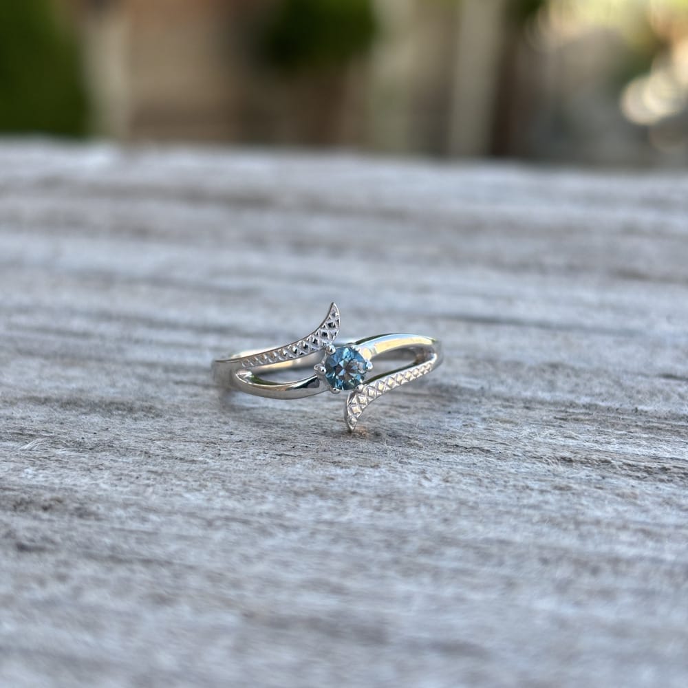 4mm-Montana-Sapphire-Ring