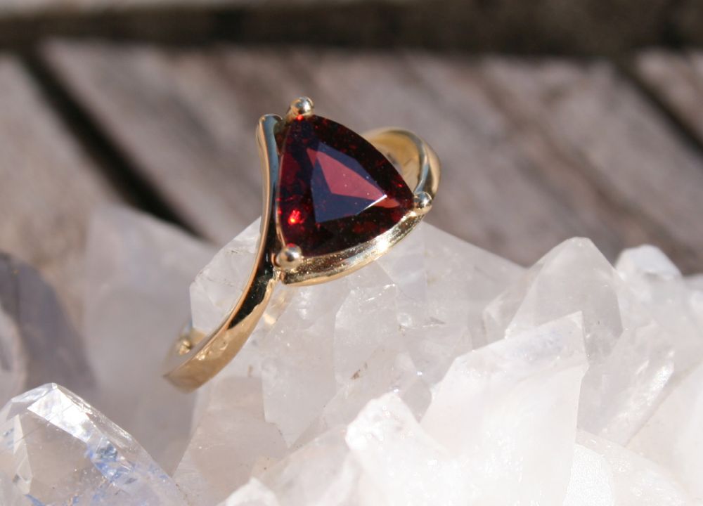 Elegant Trillion Garnet Ring