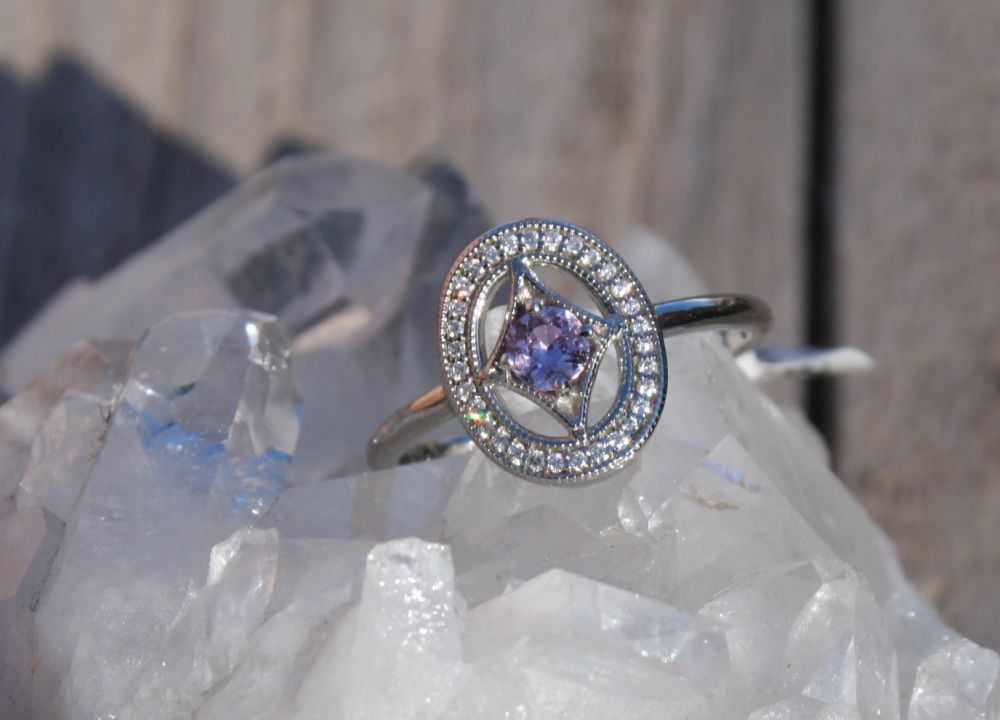 Classy Halo Star Ring