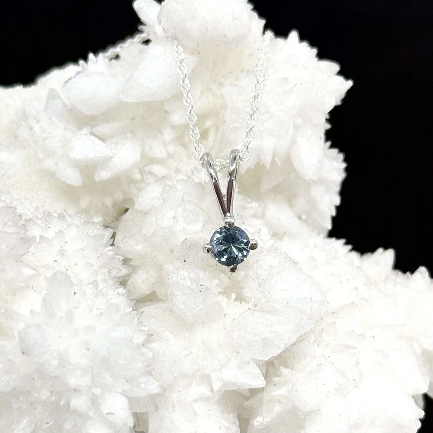 4mm Montana Sapphire Solitaire Pendant