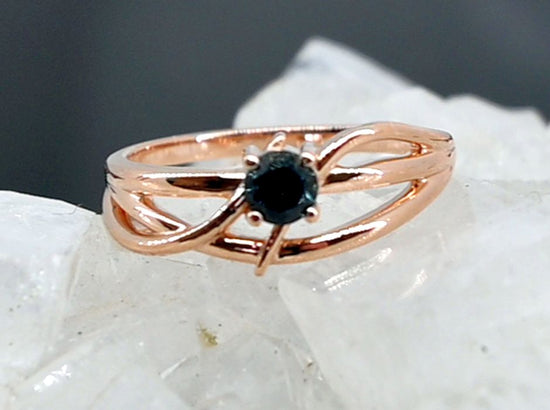 Montana Sapphire Criss Cross Ring