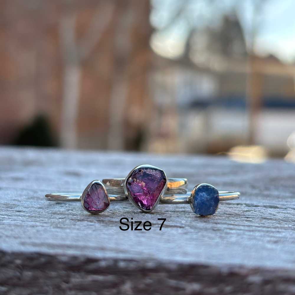 Raw Sodalite & Rhodolite Garnet Size 7