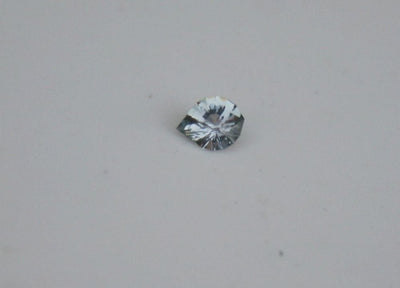 S106 Pear-cut gemstone