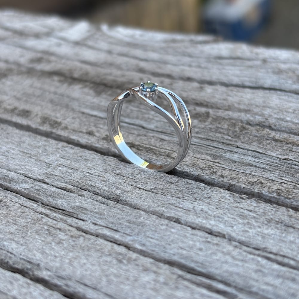 Side-Montana-Sapphire-Bubble-