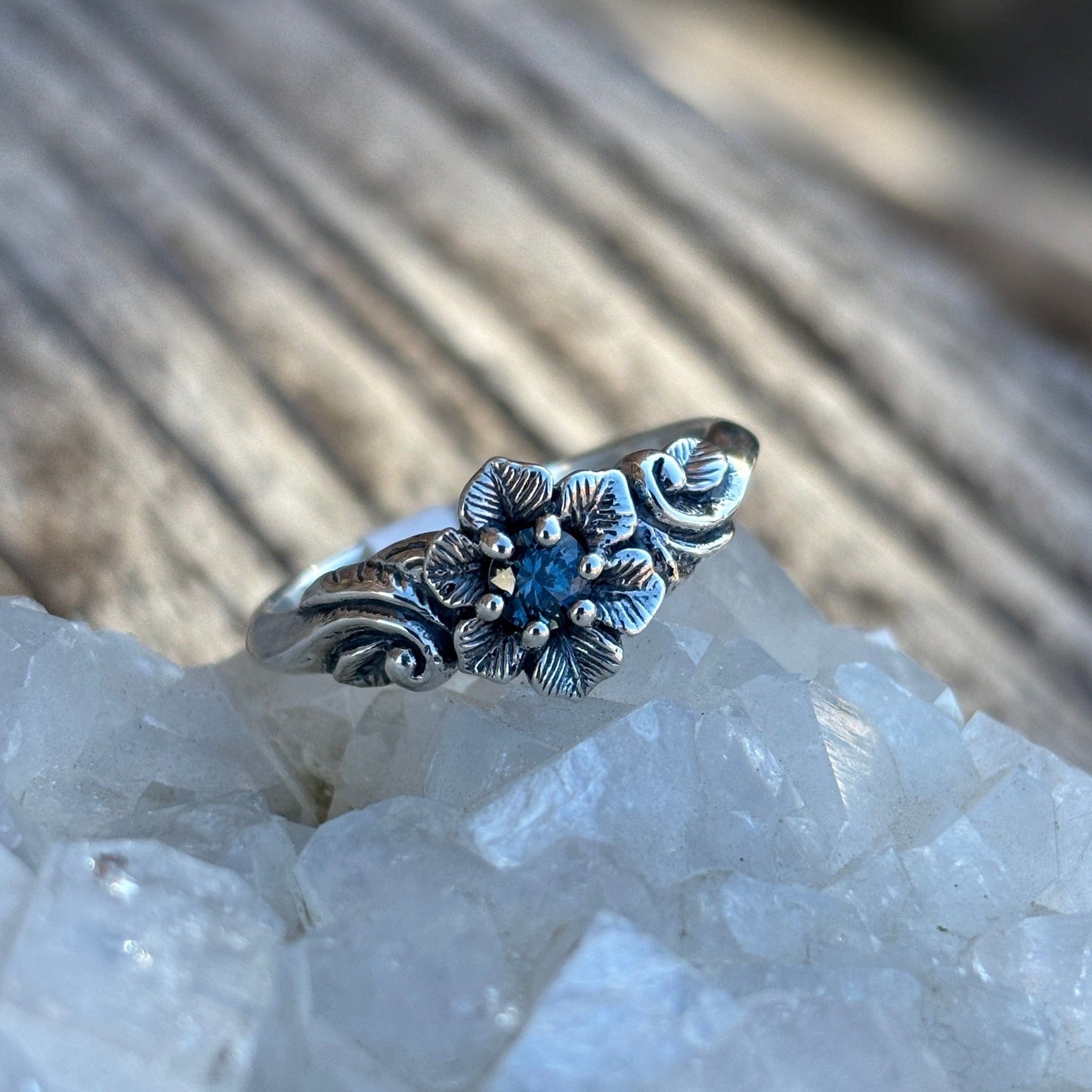 Swirled floral Montana sapphire ring