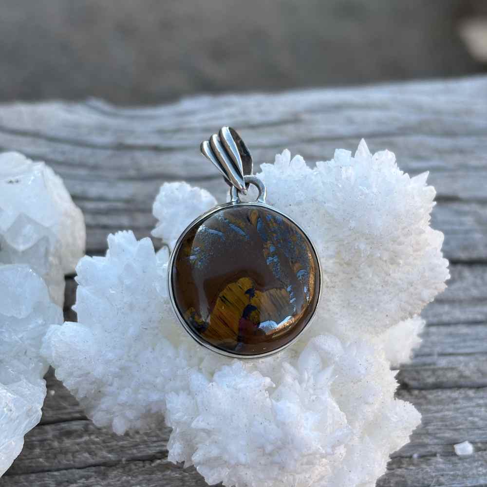 Tiger-Eye-Pendant
