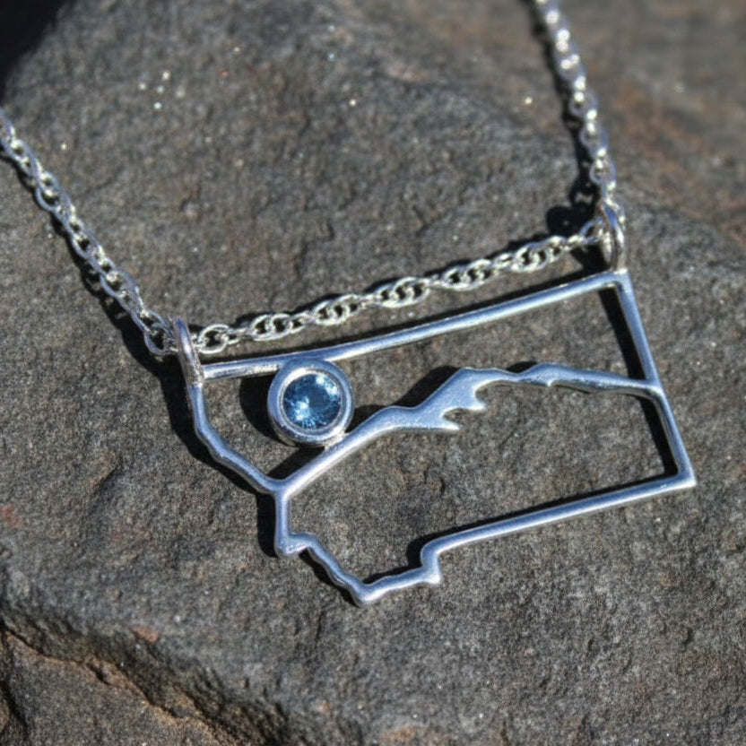 Montana necklace with blue Montana sapphire