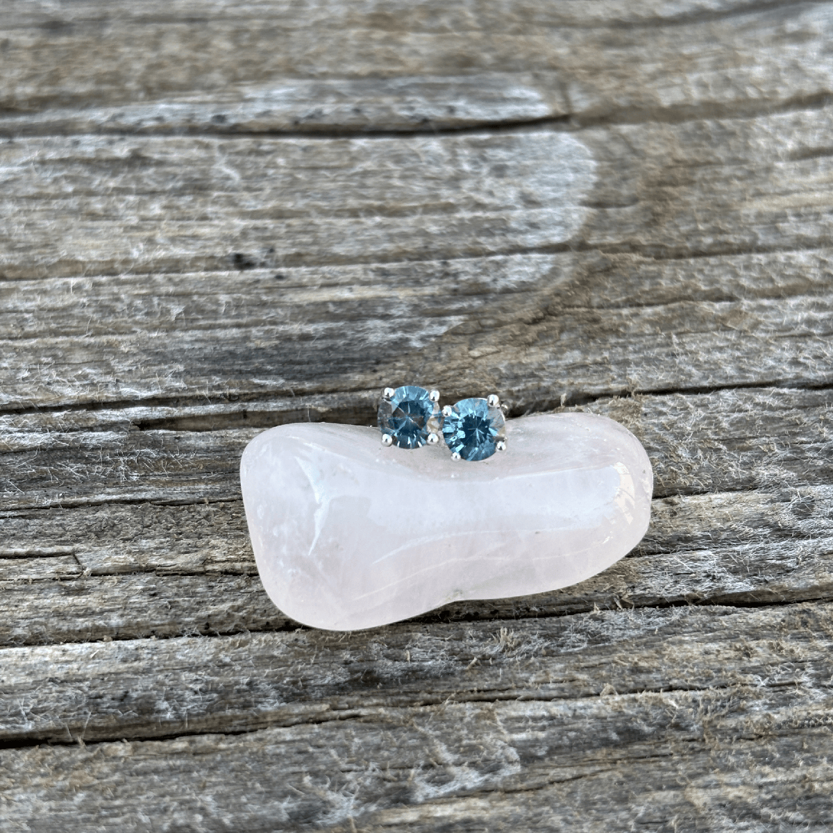 3mm Sterling Silver Montana Sapphire Studs