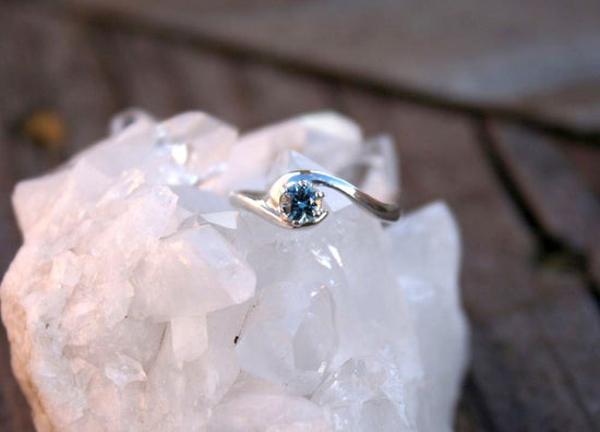 Montana Sapphire Swirl Ring